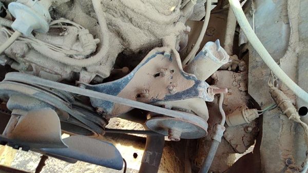 1977-1979 Ford F150 Power Steering Pump With Mount Bracket Oem — photo 2