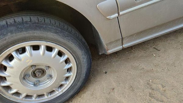 1997-2005 Buick Century Driver Left Front Fender Oem Silver Hailed 12455103 — photo 5
