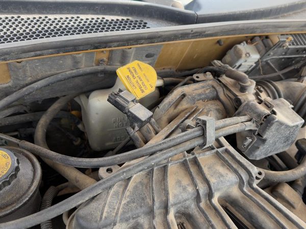 01-02 Pt Cruiser Coolant Reservoir Radiator Overflow Tank Bottle Oem 2.4L — photo 2