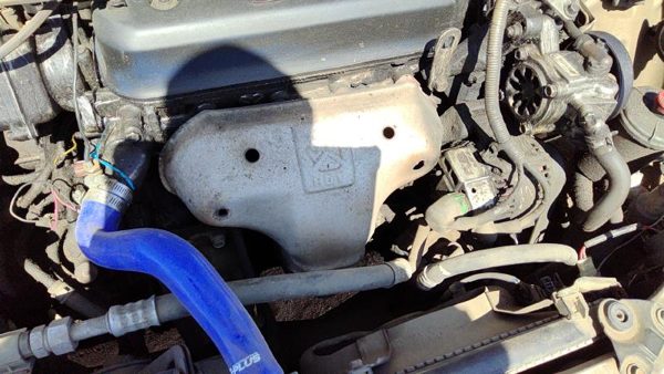 1994-1997 Honda Accord Exhaust Manifold Assembly Oem 2.2L 6122386 — photo 1