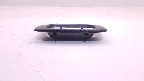 2000 Silv25 Outside Door Handle LH RH 99-07 Sierra Pickup Tailgate Trim — photo 7
