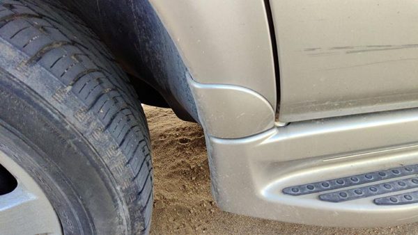 1998-2005 Mercedes Ml350 Passenger Right Rear Moulding On Quarter Panel Oem Gold — photo 1