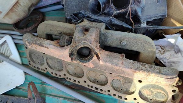 1967-1976 Chevy Van G20 Exhaust Manifold Assembly Oem 4.1L 250 00464136 — photo 2
