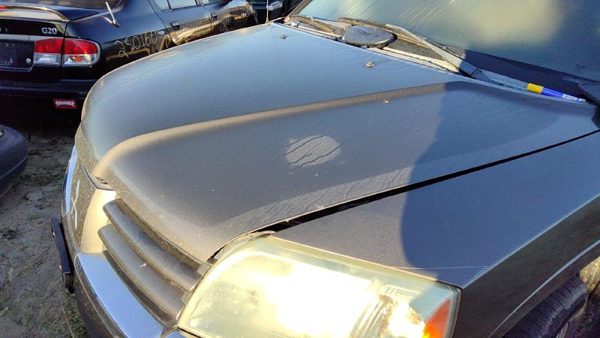 2004 Mitsubishi Endeavor Hood C04 Mineral Beige — photo 1