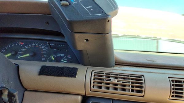 1993 Pontiac Grand Prix Dash Panel Tan — photo 4
