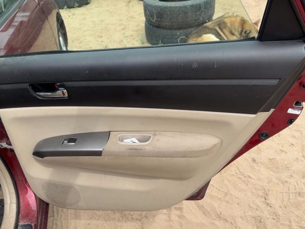 04-05 Prius Passenger Right Rear Door Trim Panel With Switches Brown/Ivory Fa08 — photo 1