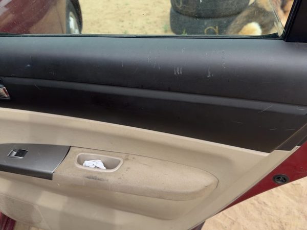 04-05 Prius Passenger Right Rear Door Trim Panel With Switches Brown/Ivory Fa08 — photo 2
