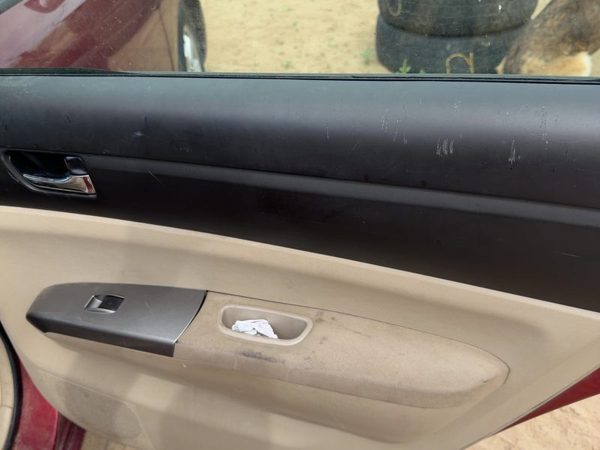 04-05 Prius Passenger Right Rear Door Trim Panel With Switches Brown/Ivory Fa08 — photo 5