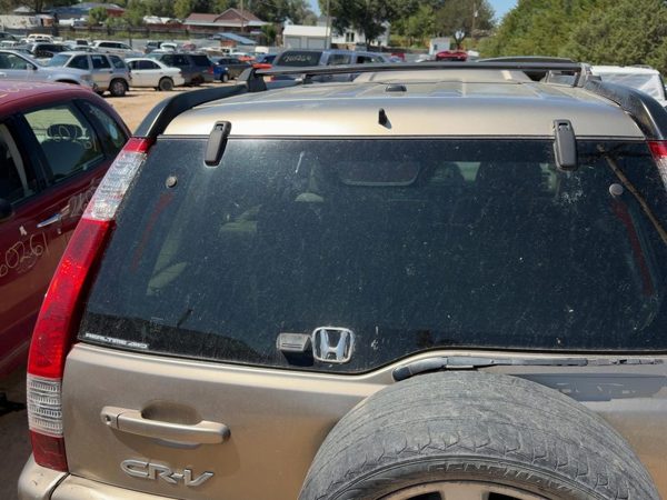 2002-2006 Honda Crv Back Glass Rear Window Oem Privacy Tint 8334633 — photo 4