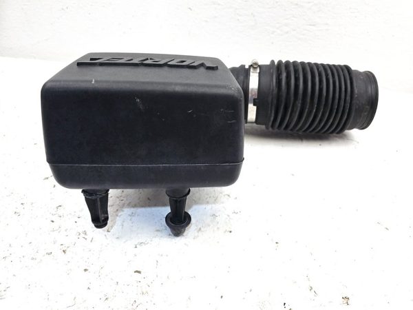 1999 Chevy Tahoe Air Intake Tube Duct With Vortec Resonator Oem 15998580 — photo 9