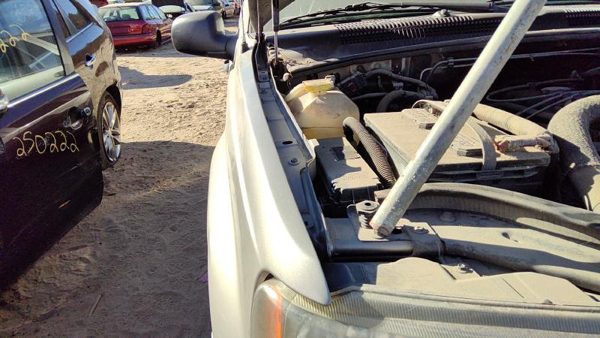 1999-2004 Jeep Grand Cherokee Passenger Right Front Fender Oem Silver 55135900Ac — photo 3