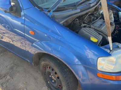 2004-2008 Chevy Aveo Passenger Right Front Fender Oem Blue 33U 96476680