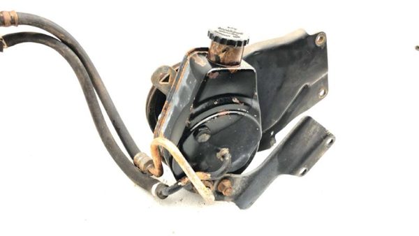 1986-1989 Dodge D100 W100 Power Steering Pump With Mount Bracket Oem 5.2L — photo 5