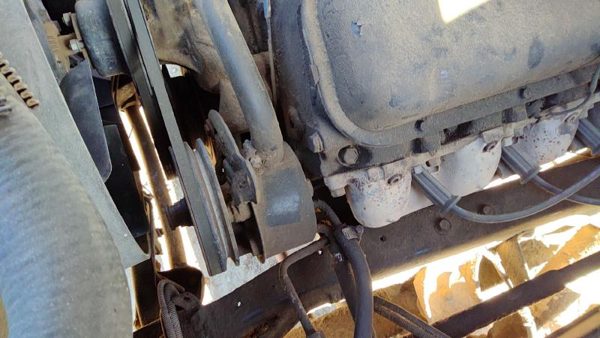 1983 Chevy Pickup 30 Power Steering Pump/motor 7.4L — photo 3