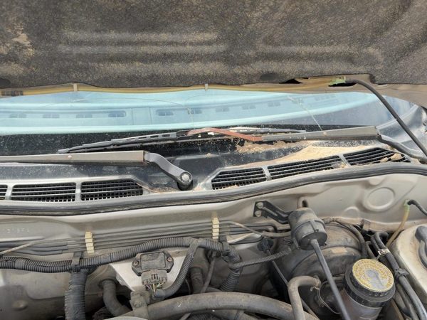 1990-1994 Subaru Legacy Windshield Wiper Cowl Vent Trim Panel Oem Cover Silver — photo 2