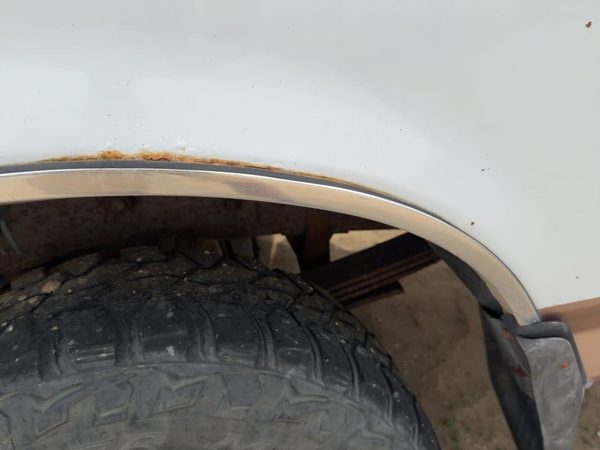 1997-1999 Ford F250 Driver Left Rear Wheel Flare Moulding Oem Back — photo 2
