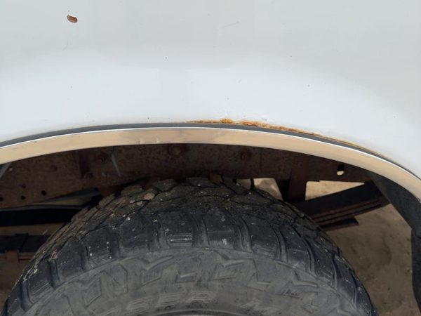 1997-1999 Ford F250 Driver Left Rear Wheel Flare Moulding Oem Back — photo 5