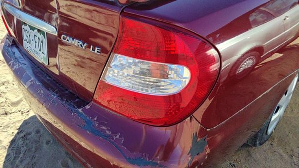 2002-2004 Toyota Camry Passenger Right Tail Light Brake Lamp Oem Rear 81550Aa050 — photo 1