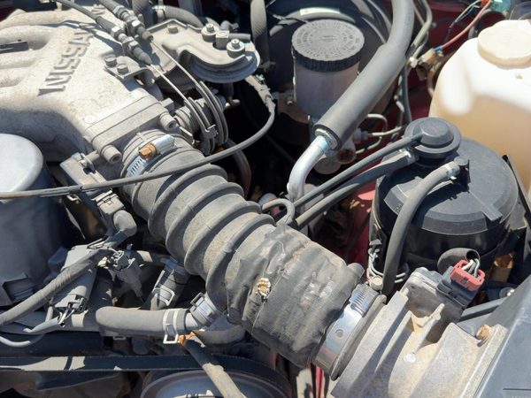 1994 Nissan Pathfinder Driver Left Cylinder Head Assembly 3.0L SOHC OEM — photo 1
