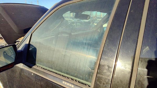 2007-2017 Ford Expedition Driver Left Front Side Window Door Glass Oem — photo 2
