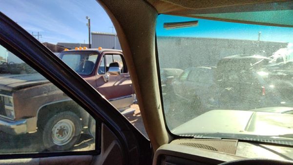 1988-1994 Chevy Suburban Driver Left A Pillar Trim Windshield Post Panel Oem Tan — photo 3