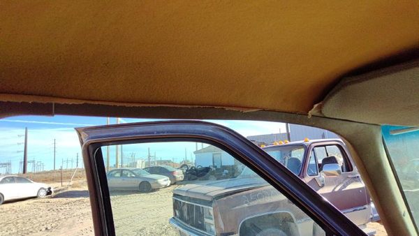 1988-1994 Chevy Suburban Driver Left A Pillar Trim Windshield Post Panel Oem Tan — photo 4