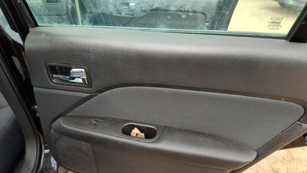 10-12 Fusion Passenger Right Rear Door Trim Panel With Switches Back Charcoal Dw — photo 4