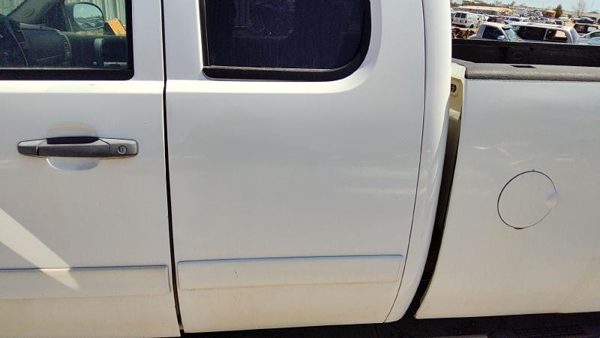 2008 Chevy Silverado 2500 Rear Door LH White 50U — photo 3