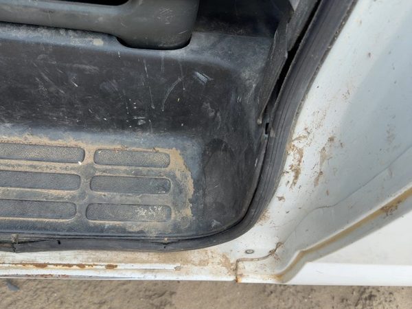 02 Express Van 2500 Driver Left Lower Sill Step Moulding Trim Panel Oem Black — photo 2