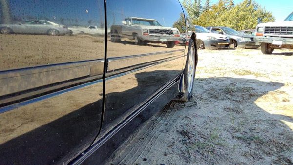 2002 INFINITI G20 Front Door RH KH3 Black — photo 8