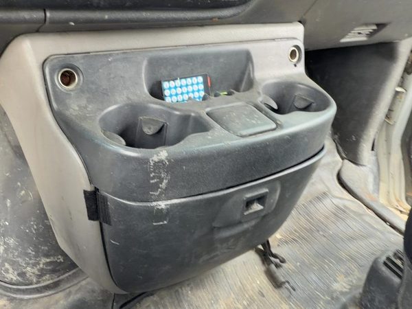 2001-2002 Chevy Express Van 2500 Center Console Dog House Assembly Oem Complete — photo 2