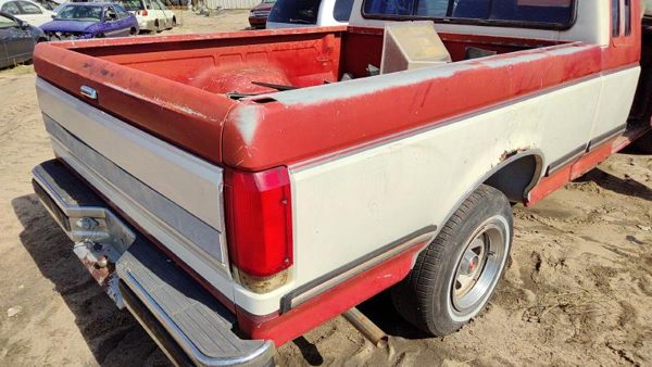 1988 Ford F150 Pickup Box/bed Assembly — photo 4
