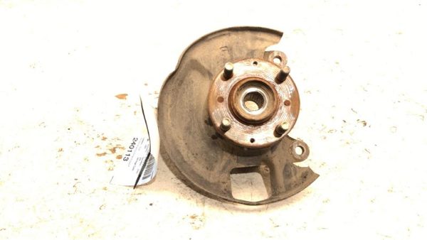 84-85 Honda Accord Passenger Right Front Spindle Steering Knuckle With Wheel Hub — photo 3