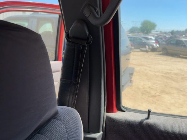 1990-95 Nissan Pathfinder Passenger Right Upper B Pillar Trim Gray — photo 4