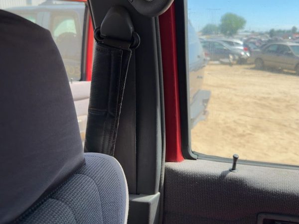 1990-95 Nissan Pathfinder Passenger Right Upper B Pillar Trim Gray — photo 5