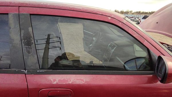 2006-2010 Dodge Charger Passenger Right Front Side Window Door Glass Oem — photo 1