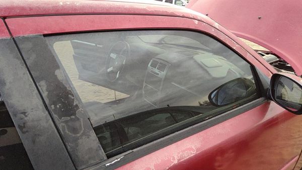 2006-2010 Dodge Charger Passenger Right Front Side Window Door Glass Oem — photo 2