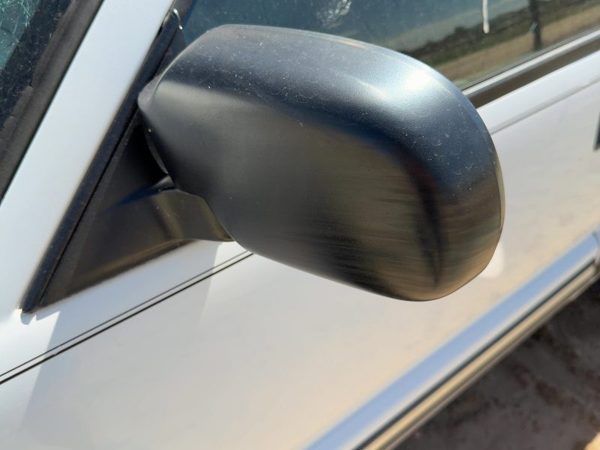 2001 Chevy S10 Blazer Driver Left Power Side Mirror Door Mounted OEM 15094832 — photo 1