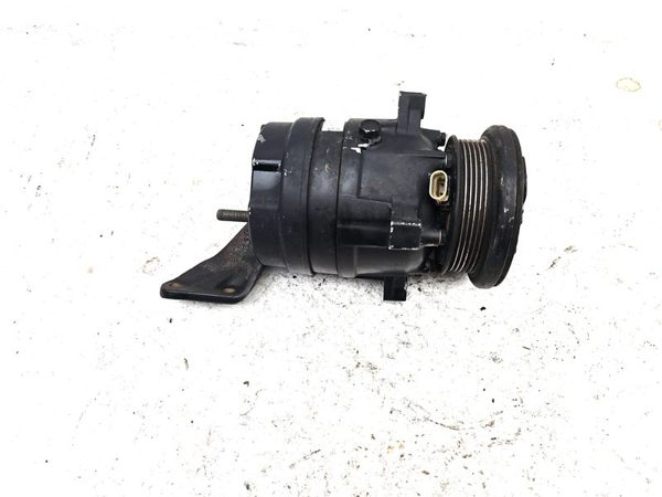 89-93 Pontiac Grand Prix Ac Compressor Air Conditioner Pump Assembly Oem 3.4L — photo 2
