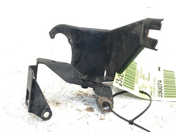 1987 Chevy C10 Pickup Throttle Body Linkage Bracket Oem Brace 5.7L Tbi Silverado — photo 3