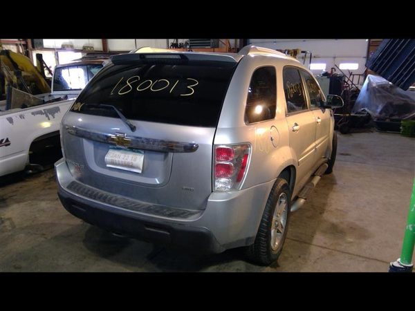 2006 Chevy Equinox — vehicle photo 6