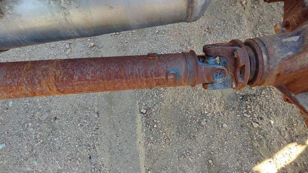 16 Ram 4500 Rear Drive Shaft Back Driveline 6.7L At 4X4 Chassis Cab Regular Cab — photo 3