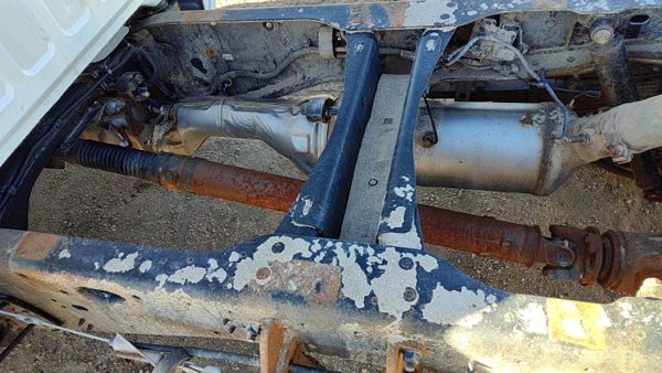 16 Ram 4500 Rear Drive Shaft Back Driveline 6.7L At 4X4 Chassis Cab Regular Cab — photo 2