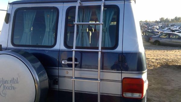 1989 Chevy Van 20 Series Back Door RH Blue — photo 5