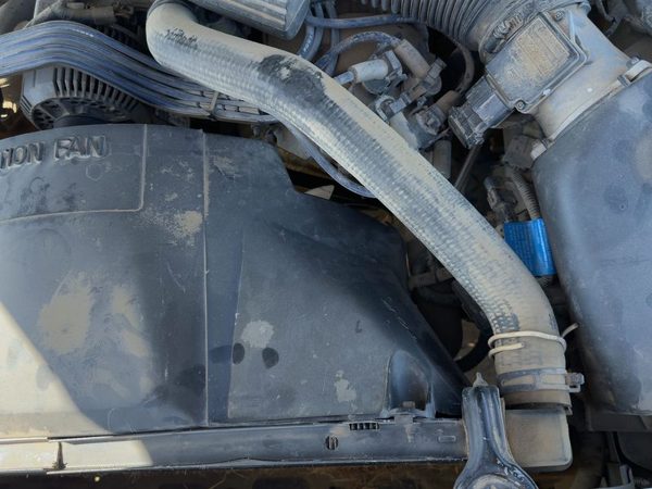 1991-1997 Lincoln Town Car Radiator Cooling Fan Shroud Oem Plastic Housing — photo 2