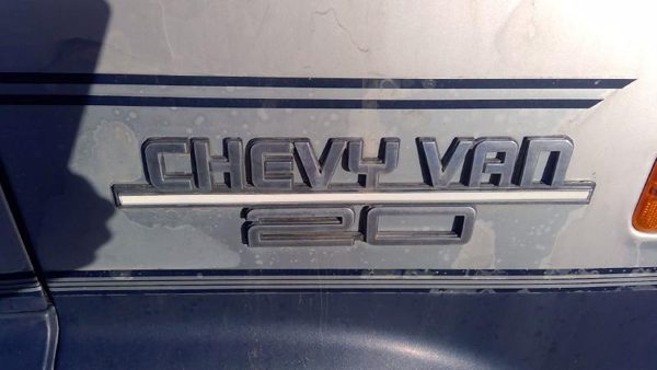 1983-1991 Chevy G20 Van Passenger Right Emblem Badge From Fender Oem — photo 5