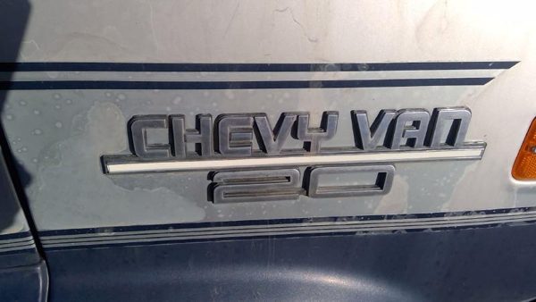 1983-1991 Chevy G20 Van Passenger Right Emblem Badge From Fender Oem — photo 7