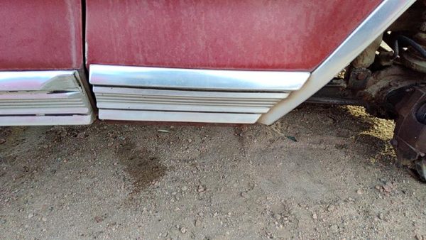 1978-1979 Ford F150 Passenger Right Moulding From Fender Oem Trim Strip Maroon — photo 1
