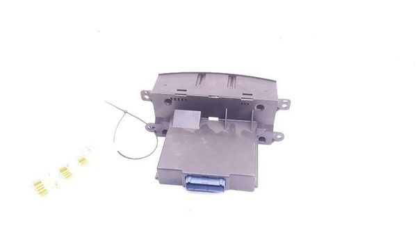 04 Cadillac Srx Dash Temperature Control Head Assembly Display With Heated Seats — photo 8
