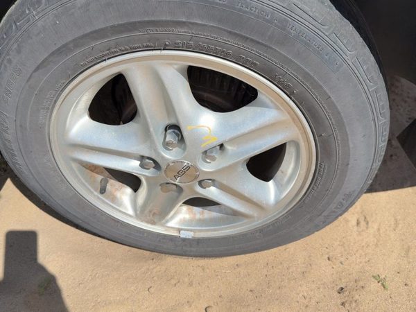 96-99 Bonneville 16" Aluminum Wheel Oem Factory 5 Spoke Rim #3 16X7 Straight — photo 1